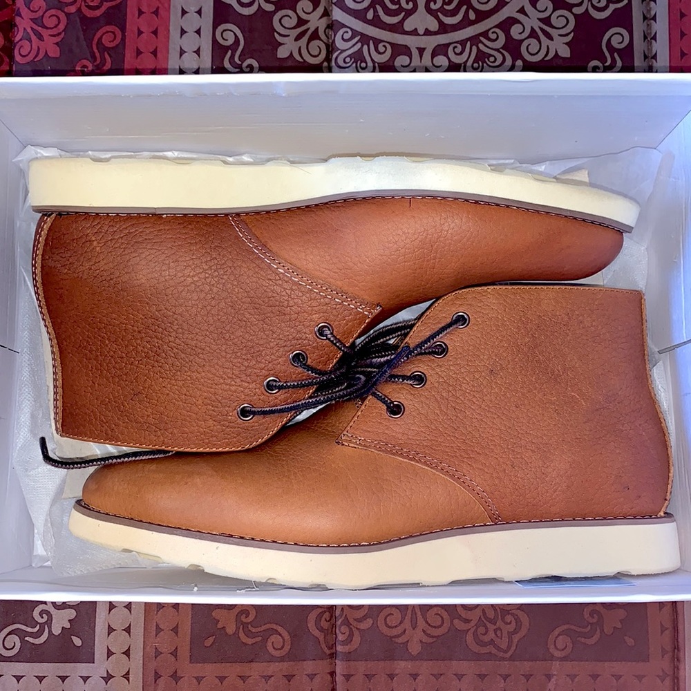 Express Chukka Brown Boots